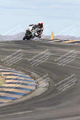 media/Nov-16-2025-Race Pace (Sun) [[8c5fa54630]]/Verified Riders/1-Turns 9 and 10 (925am)/